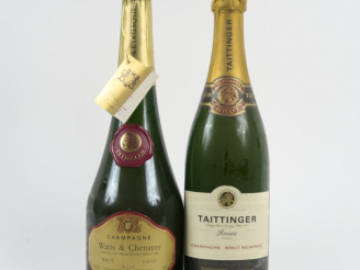 Vente aux enchères 2 BOUTEILLES CHAMPAGNE : 1 TAITTINGER 'BRUT RESERVE' - 1 WARIS 'L'ETRU