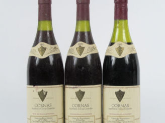 Vente aux enchères 3 BOUTEILLES CORNAS CAVE DE TAIN L'HERMITAGE - 1985 - 1 à 5 CM