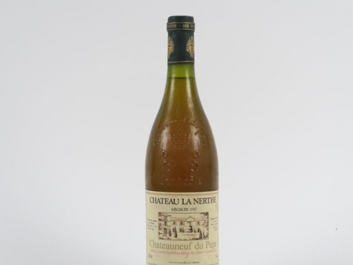 1 BOUTEILLE CHATEAUNEUF DU PAPE BLANC CHÂTEAU LA NERTHE - 1987