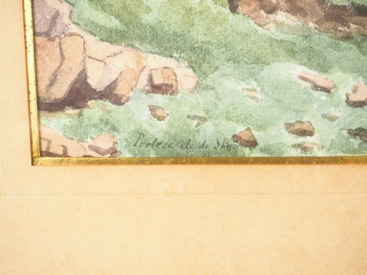 Ecole fin XIXème début XXème. "Vue de Portree, île de Sky". Aquarelle,