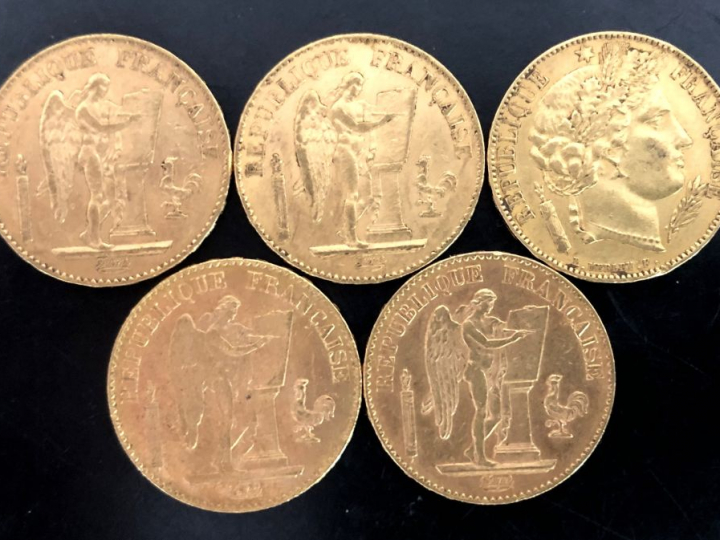 Cinq pièces de 20 Francs or, 1850-A, 1876-A, 1877-A, 1896-A et 1897-A.