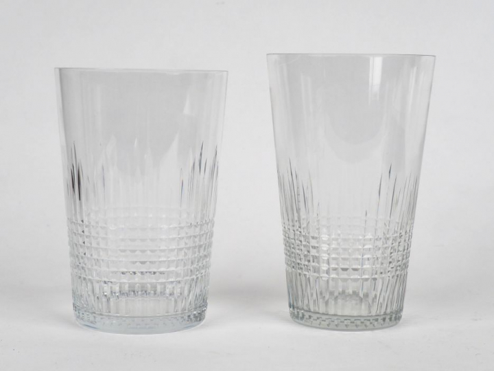 BACCARAT.  Seize verres à long drink en cristal. Signés. (modèles dépa