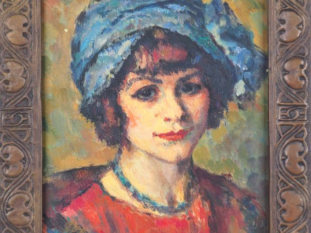 Charles GUERIN  "Jeune femme au chapeau bleu" Huile sur toile. Monogra