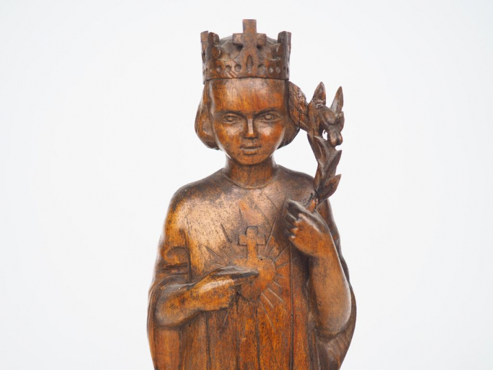 	GAMAIN "Jésus roi d'amour". Sculpture en bois  Signée.  H. 41,5 cm