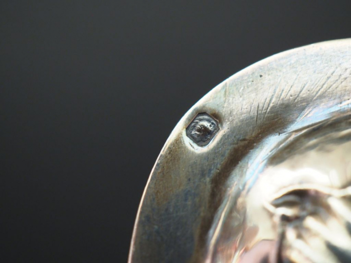 Petit plateau rectangulaire de style Louis XV en argent, poinçon Miner