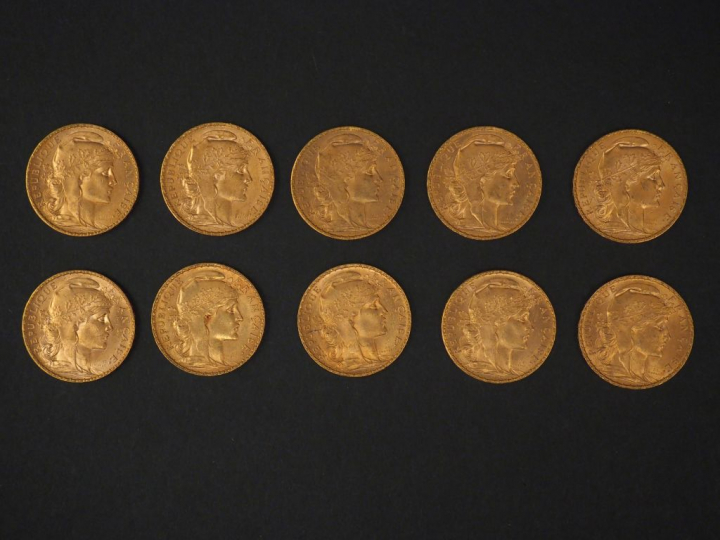 Dix pièces de 20 Francs or, 1907. FRAIS ACHETEURS 5% TTC.