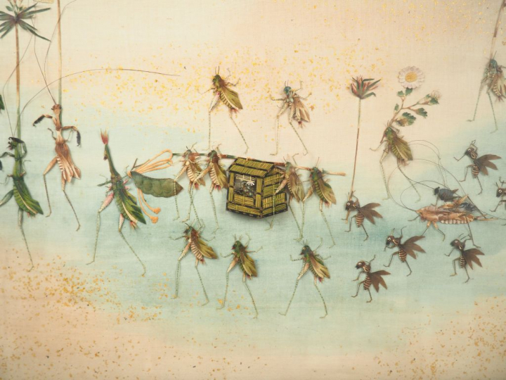 Composition figurant des criquets, des mantes religieuses et des abeil