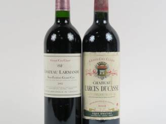 Vente aux enchères 2 BOUTEILLES GCC ST EMILION 2002 : 1 CHÂTEAU LARCIS DUCASSE - 1 CHÂTEA