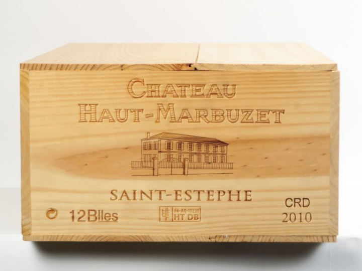 12 BOUTEILLES CHÂTEAU HAUT MARBUZET ST ESTEPHE - 2010 - CBO