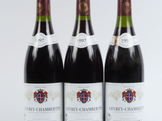 Vente aux enchères 3 BOUTEILLES GEVREY CHAMBERTIN DUPONT TISSERANDOT - 1997