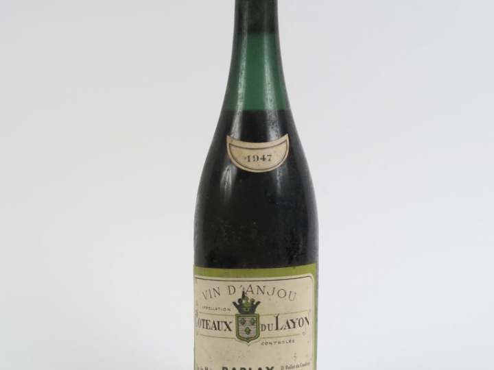 1 BOUTEILLE COTEAUX DU LAYON 'CLOS DU MAINE' RABLAY - 1947 - 5,5 CM