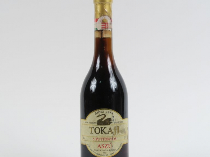 1 BOUTEILLE (50 CL) TOKAJI '5 PUTTONYOS' ASZU - 1988