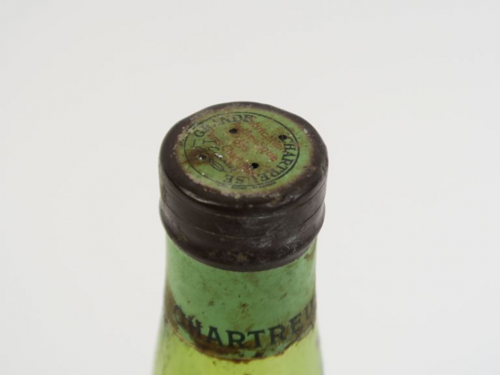 1 DEMIE BOUTEILLE CHARTEUSE VERTE PÉRIODE 1956/1964 