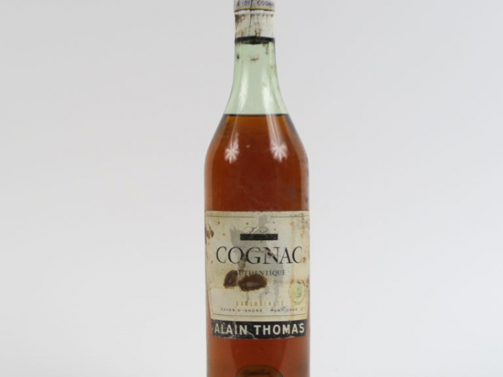 1 VIEILLE BOUTEILLE VIEUX COGNAC ALAIN THOMAS - CAPSULE ÉTAIN