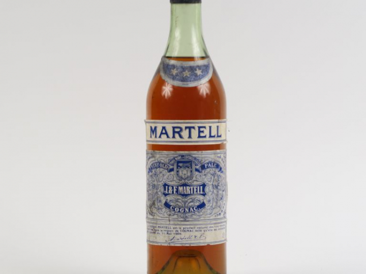 1 VIEILLE BOUTEILLE COGNAC MARTELL - CAPSULE ÉTAIN