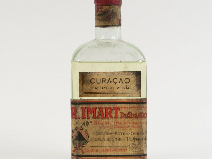 1 VIEILLE BOUTEILLE CURACAO R. IMART 40°