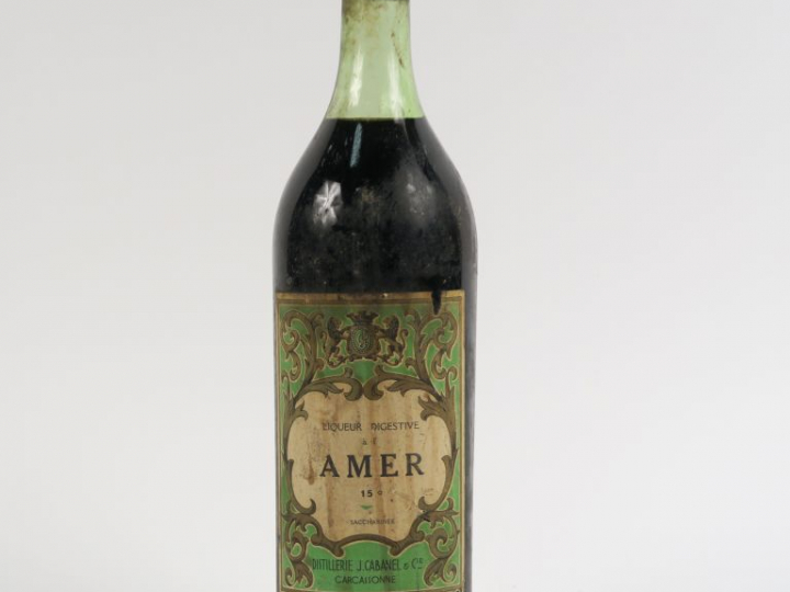 1 VIEILLE BOUTEILLE LIQUEUR AMER J. CABANEL   CIE - CAPSULE ABIMÉE