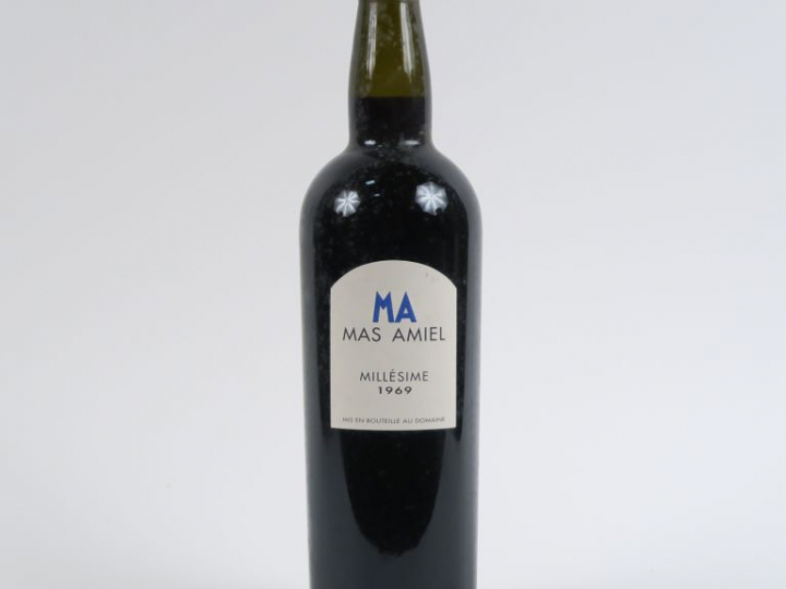 1 BOUTEILLE MAURY MAS AMIEL - 1969
