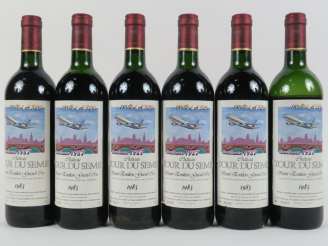 Vente aux enchères 6 BOUTEILLES CHÂTEAU TOUR DE SEME ST EMILION GC '1er VOL A320' - 1985 