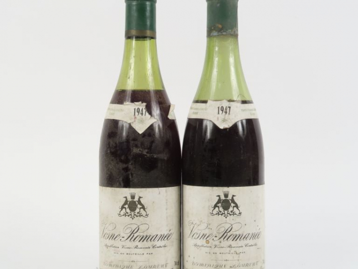2 BOUTEILLES VOSNE ROMANÉE DOMINIQUE LAURENT - 1947 - 5 CM/6,5 CM
