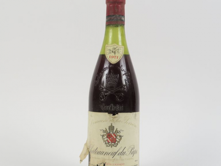 1 BOUTEILLE CHATEAUNEUF DU PAPE DOMAINE DE LA SERRIERE - 1971 - 4,5 CM