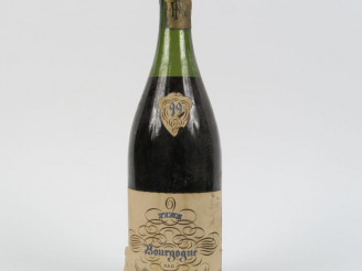 Vente aux enchères 1 BOUTEILLE FINE BOURGOGNE ANTONIN RODET - EA/CAPSULE AB