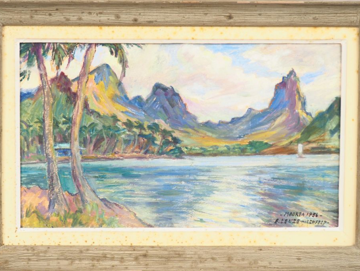 Emmy LEUZE-HIRSCHFELD. "Vue de Moorea". Huile sur isorel, signée et da