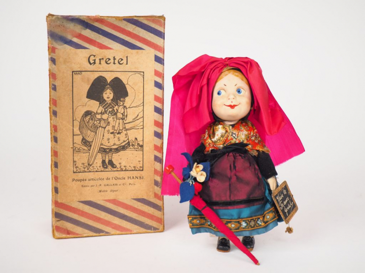 Poupée GRETEL HANSI Edition JP Gallais 1918, 20 cm, dans sa boite d'or