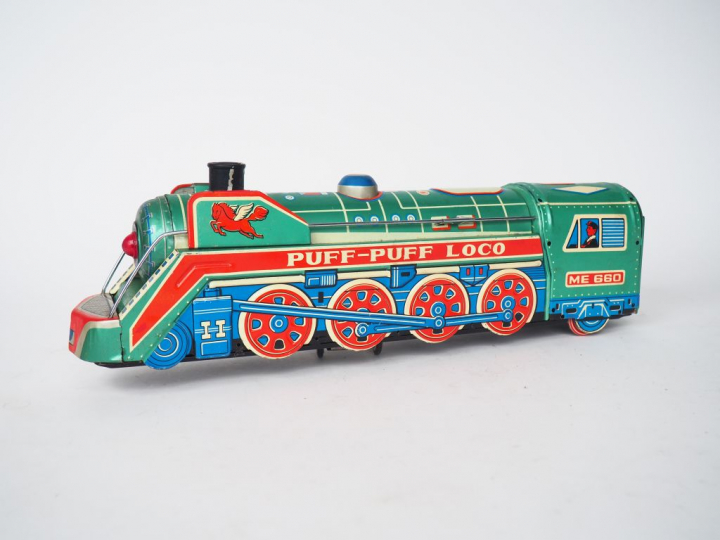 PUFPUFF LOCO Battery Operated mystery action. Made in China en boite.