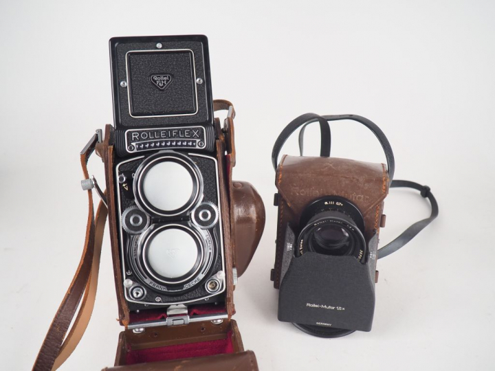 ROLLEIFLEX avec objectifs HEIDOMAT 1 : 2.8/f=80 mm n°900490 et CARL ZE