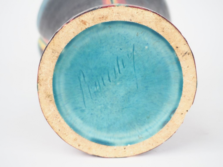 Vase début XXème en céramique à couverte flammée. Signé. Dim. 35,5 cm.