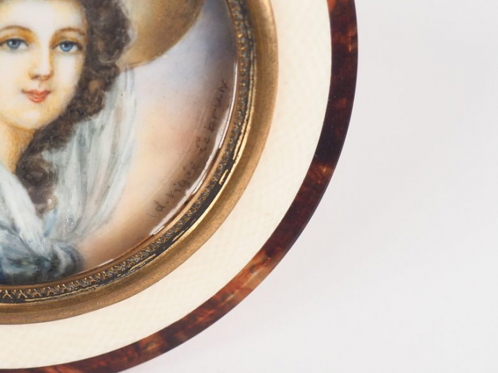 Paire de miniatures de style Louis XVI "Portrait de Monsieur et de Mad