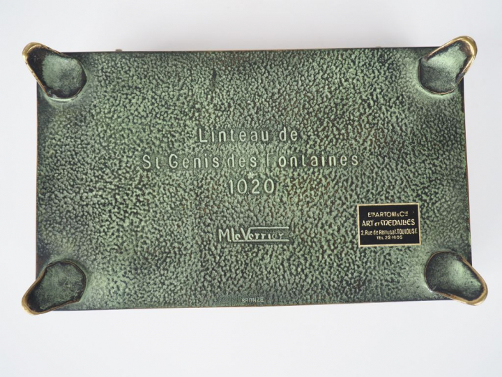 Max LE VERRIER. Boite à bijoux en bronze à patine verte "Linteau de Sa