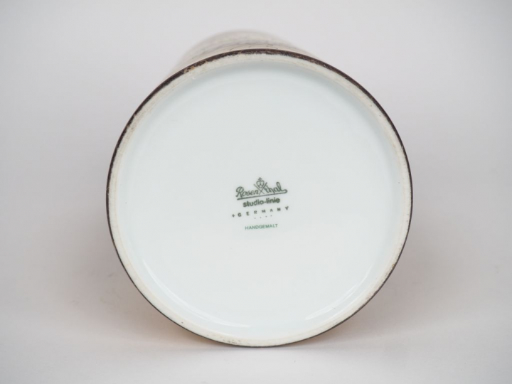 ROSENTHAL Studio Linie. Vase cylindrique en porcelaine à décor de fleu