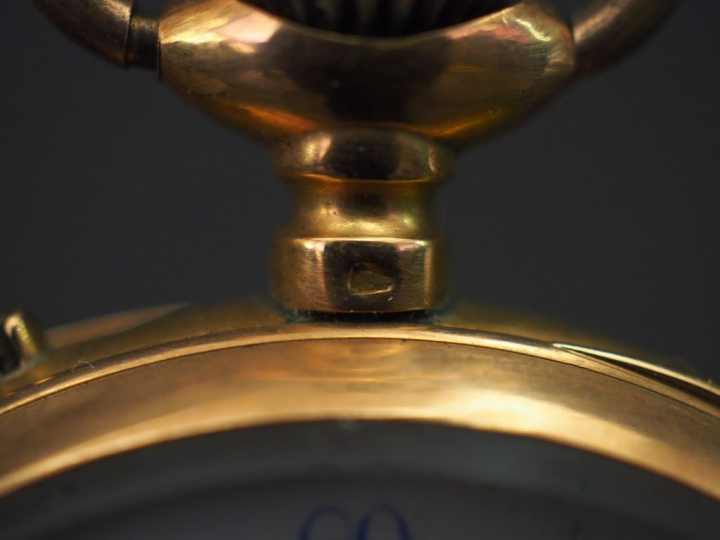 Montre de gousset en or jaune. Cadran émaillé à chiffres romains pour 