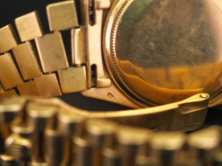 ROLEX Day Date Réf. 18038 No. 6128682 Montre bracelet en or 18k (750).