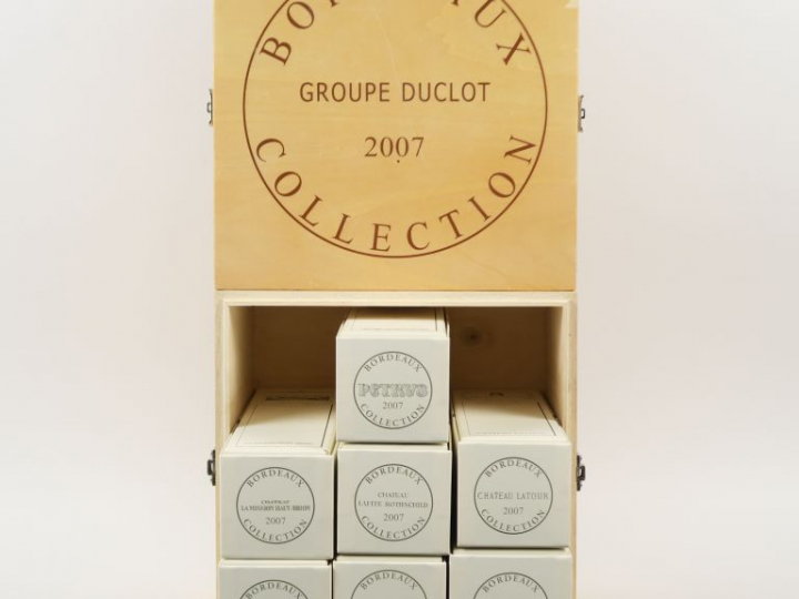 1 CAISSE DUCLOT 2007 (VIDE) CONTENANT 7 COFFRETS