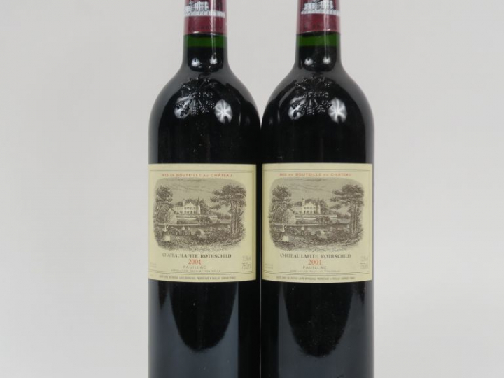 2 BOUTEILLES CHÂTEAU LAFITE ROTHSCHILD 1er GCC PAUILLAC - 2001