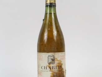 Vente aux enchères 1 BOUTEILLE CHABLIS ALEXIS LICHINE - 1964 - ET