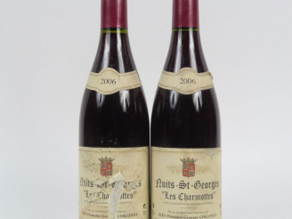 Vente aux enchères 2 BOUTEILLES NUITS ST GEORGES 'LES CHARMOTTES' DOMAINE GEORGES CHICOTO