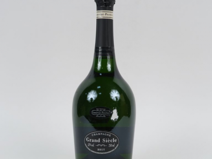 1 BOUTEILLE CHAMPAGNE LAURENT PERRIER 'GRAND SIECLE' - COFFRET