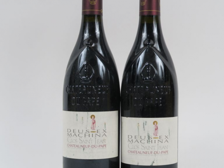 2 BOUTEILLES CHÂTEAUNEUF DU PAPE 'DEUS EX MACHINA' CLOS ST JEAN - 2006