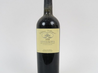 Vente aux enchères 1 BOUTEILLE RIVESALTES CHÂTEAU VILLARGEIL - 1938