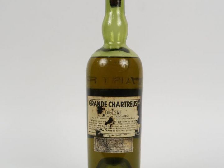 1 BOUTEILLE CHARTREUSE VERTE PÉRIODE 1951-1956