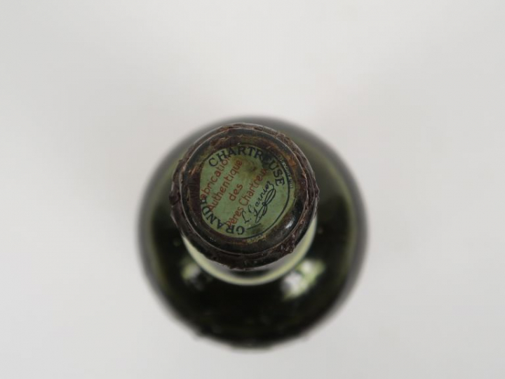 1 BOUTEILLE CHARTREUSE VERTE PÉRIODE 1951-1956