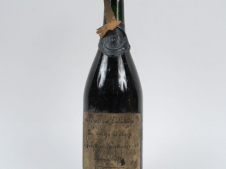 Vente aux enchères 1 BOUTEILLE TRÈS VIEUX CALVADOS DU PAYS D'AUGE 43 ° - 1893