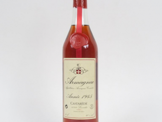 Vente aux enchères 1 BOUTEILLE ARMAGNAC CASTAREDE - 1945 - CBO - MISE : 28/12/2005