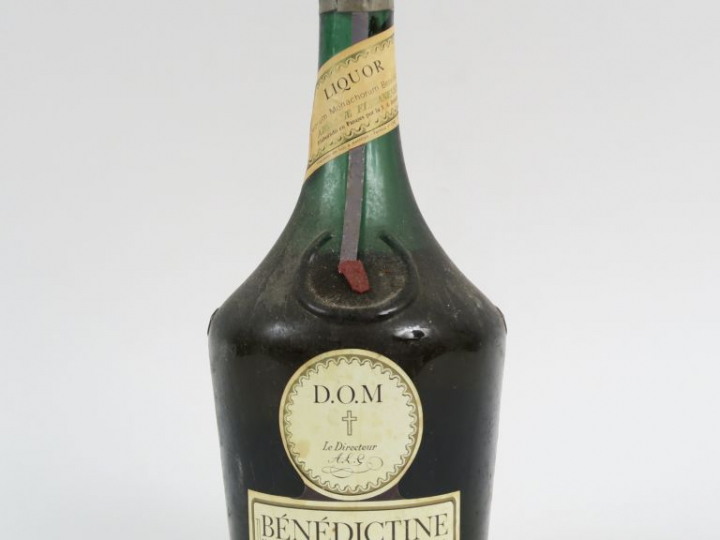 1 VIEILLE BOUTEILLE BENEDICTINE D.O.M 43°