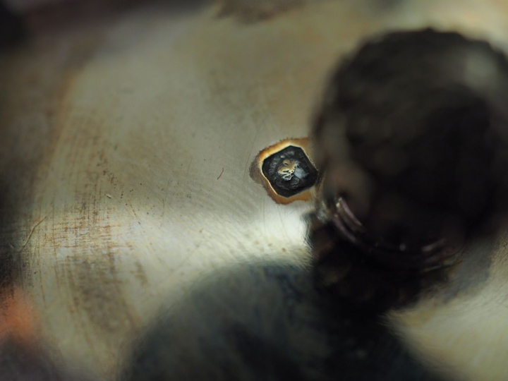 	Sucrier tripode de style Empire en argent, poinçon Minerve, à décor d