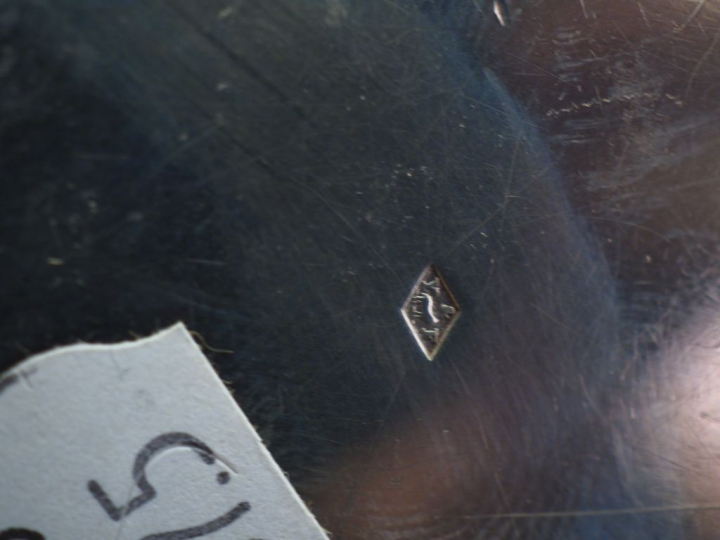 Casserole Napoléon III à bec verseur en argent, poinçon Minerve, à déc